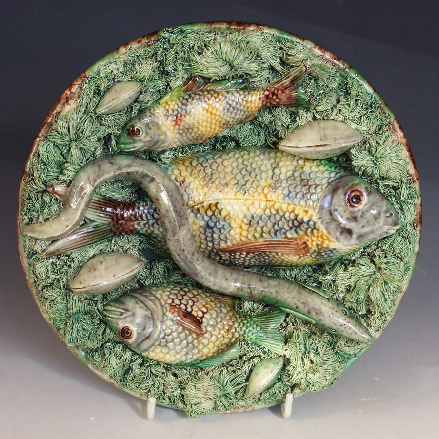 Palissy fish plate