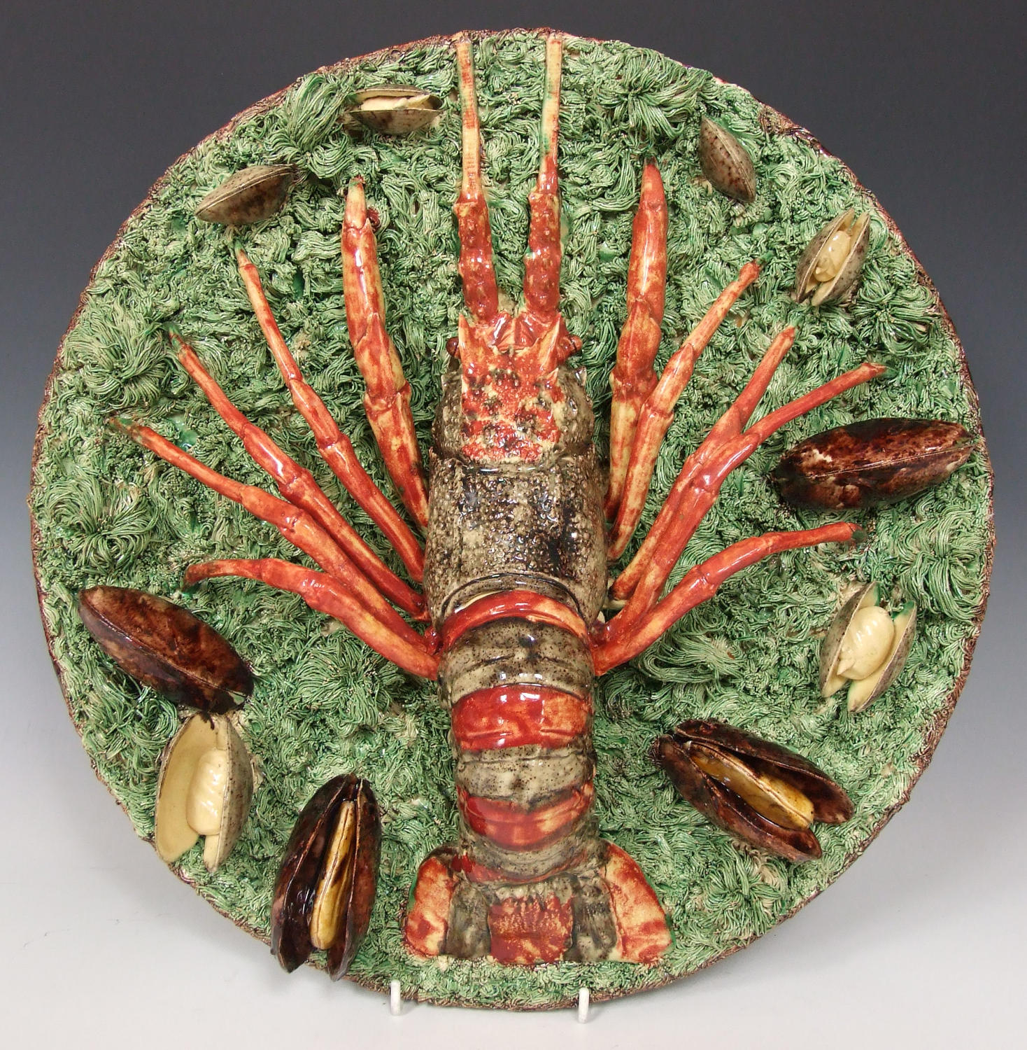 Large & magnificent Portuguese Palissy crayfish charger