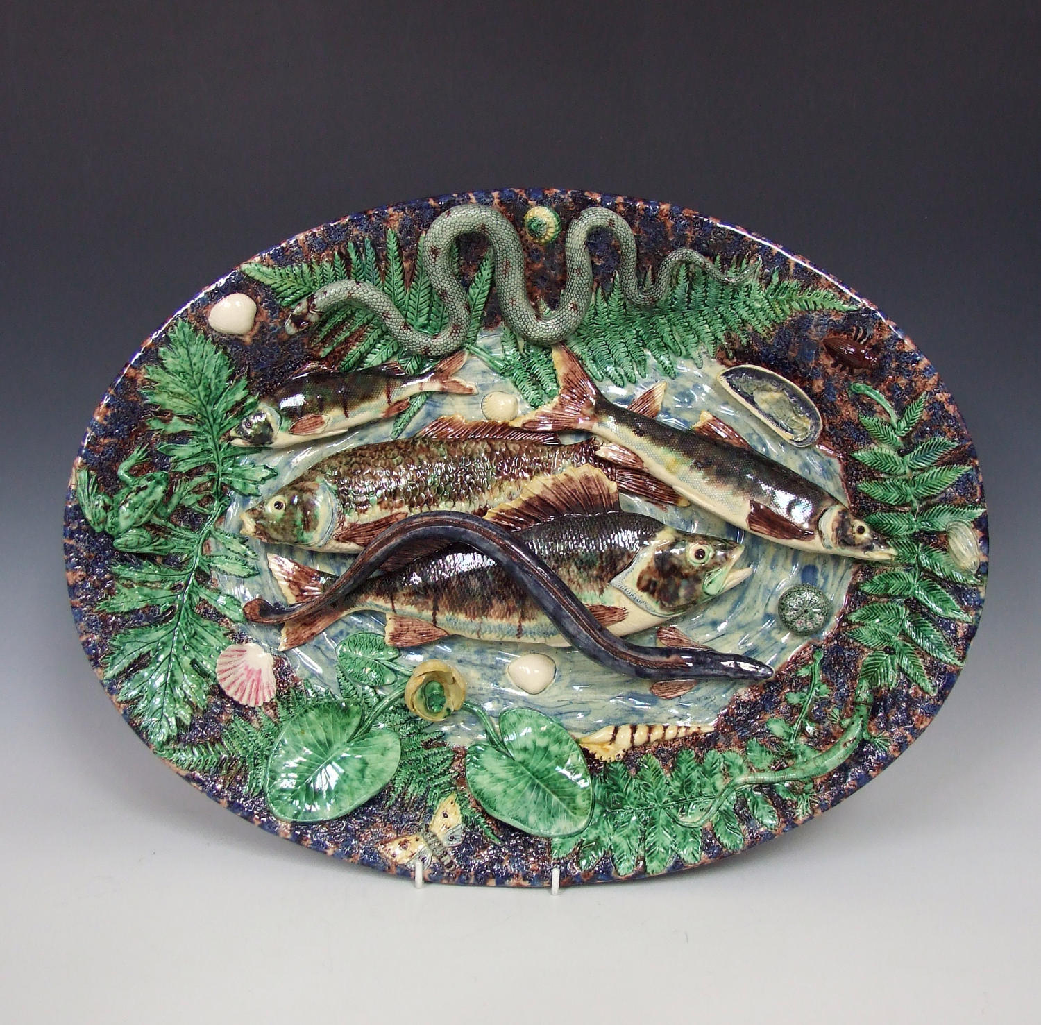 Very fine Barbizet French Palissy fish motif large charger