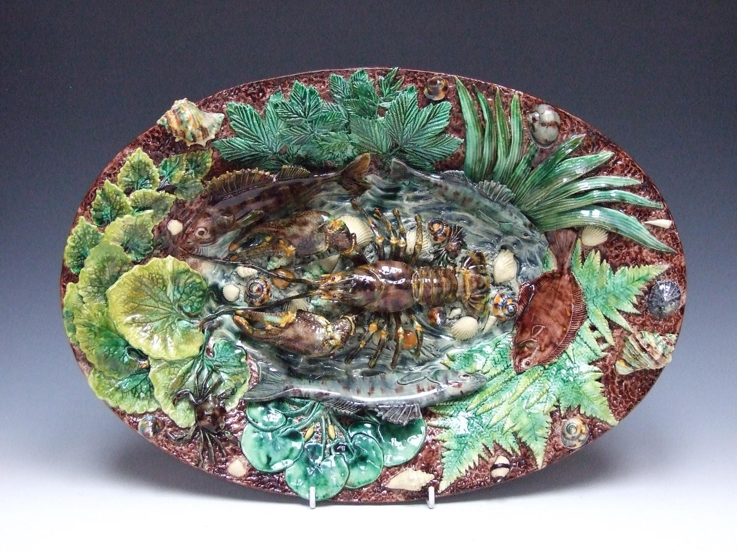 Thomas Sergent large oval Palissy fish charger