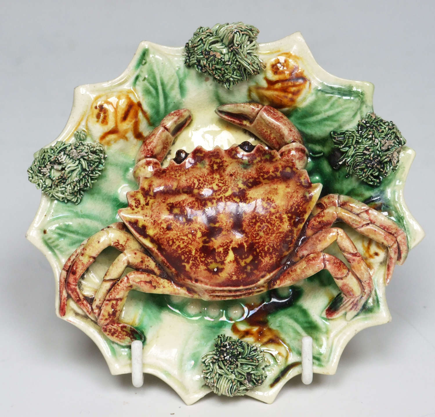 Stunning miniature Palissy crab motif star shape plate
